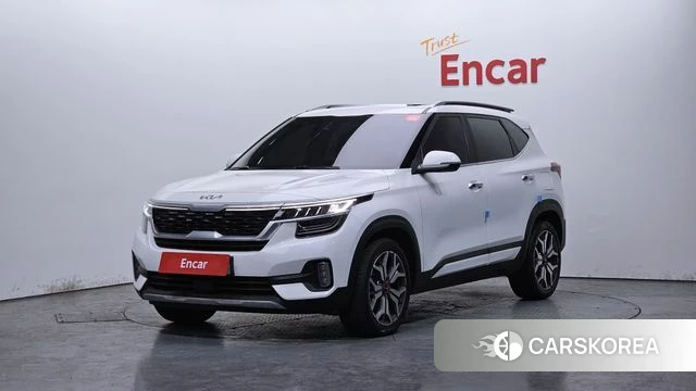 Kia Seltos 2022 Белый из Кореи
