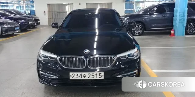 BMW 5 Series (G30) 2019 Черный из Кореи