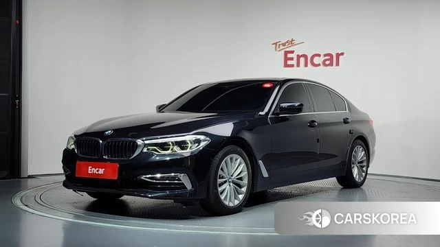 BMW 5 Series (G30) 2019 Черный из Кореи