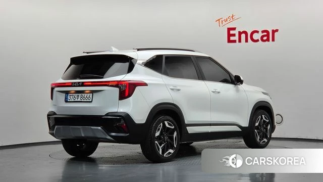 Kia The New Seltos 2023 Белый из Кореи