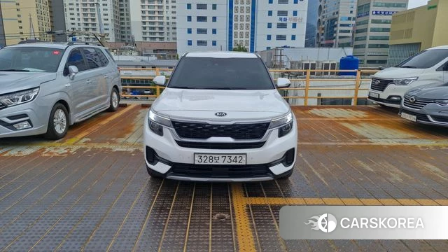 Kia Seltos 2020 Белый из Кореи