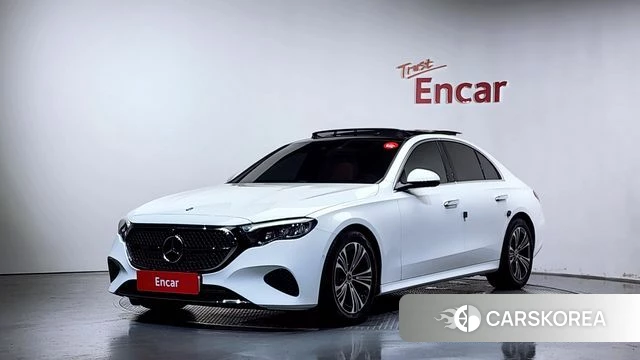 Mercedes-Benz E-Class W214 2024 Белый из Кореи