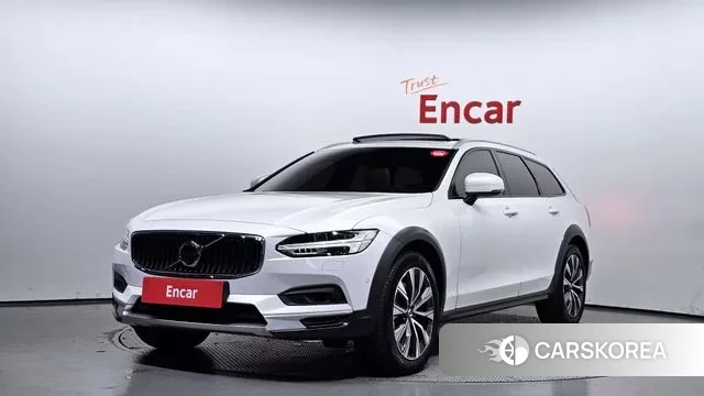 Volvo V90 Cross-Country 2021 Белый из Кореи