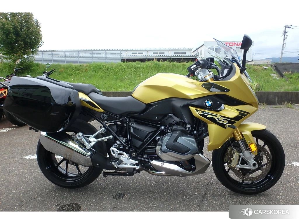 Проданный BMW R1250RS 2021 из Японии