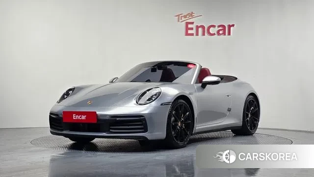 Porsche 911(992) 2020 Серебряный из Кореи