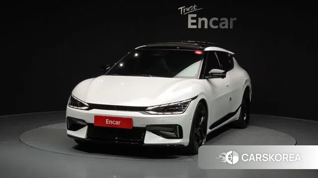 Kia EV6 2023 Белый из Кореи