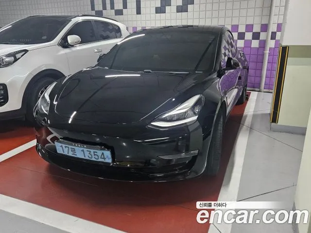Tesla Model 3 2020 Черный из Кореи