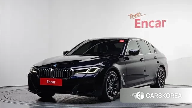 BMW 5 Series (G30) 2022 Черный из Кореи