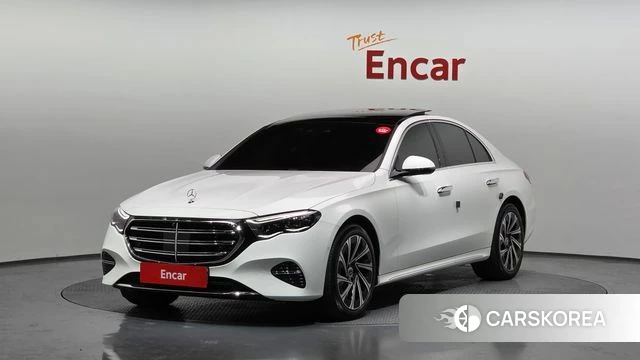 Mercedes-Benz E-Class W214 2024 Белый из Кореи