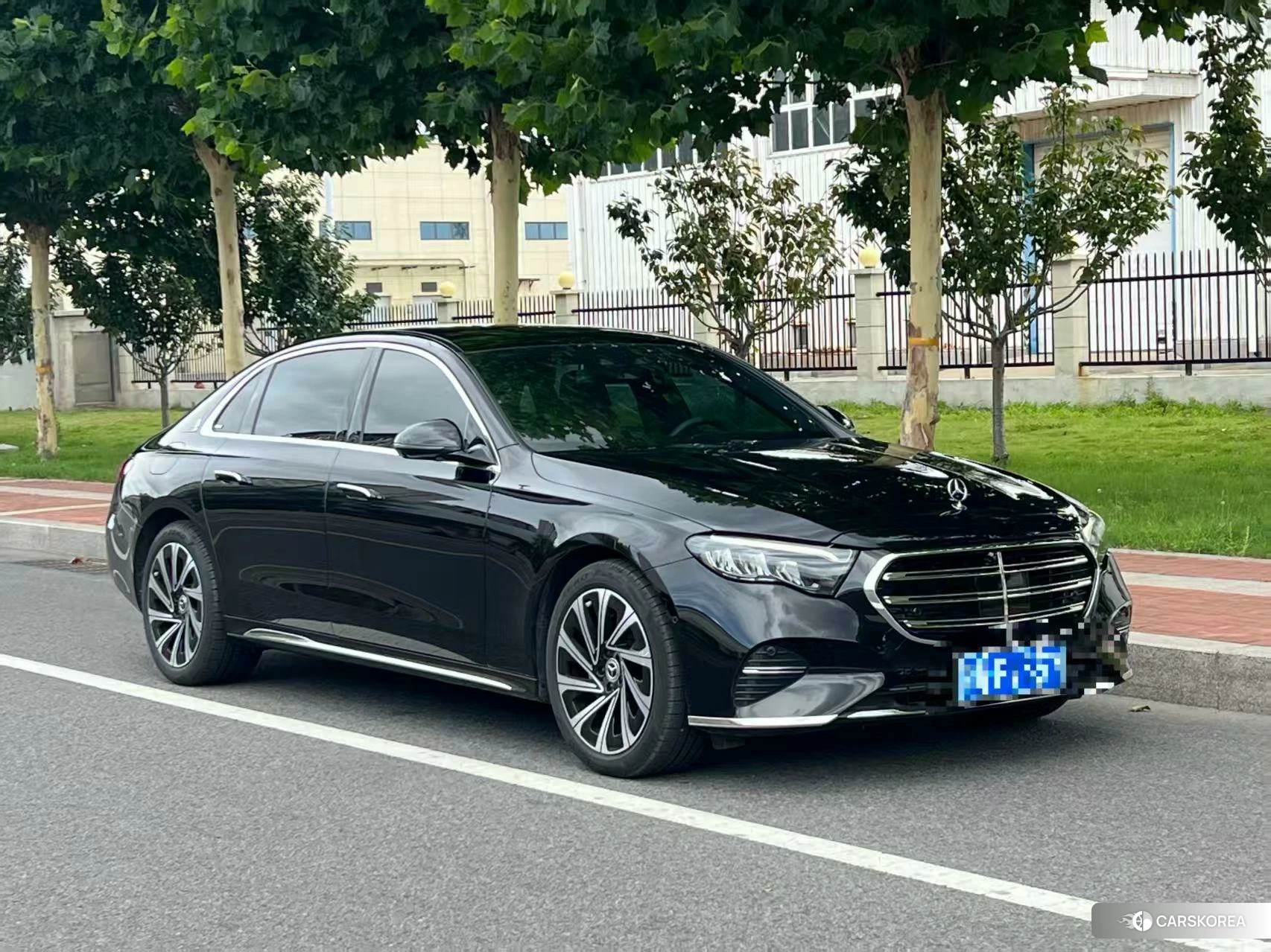 Mercedes-Benz E-class 2024 Черный из Китая