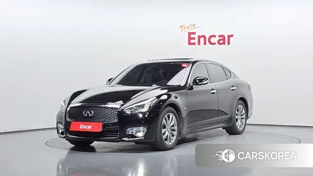 Infiniti Q70 2018 Черный из Кореи