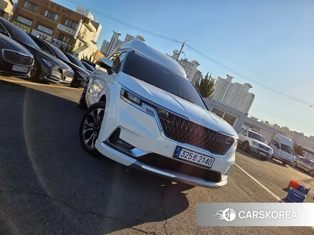 Kia Carnival 4th generation 2021 Белый из Кореи