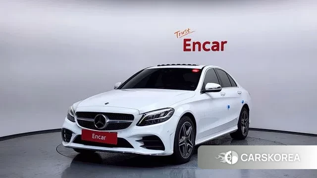 Mercedes-Benz C-Class W205 2021 Белый из Кореи