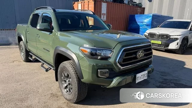 Toyota Tacoma 2021 Темно-зеленый из Кореи