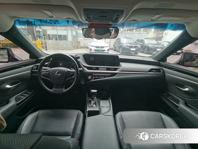 Lexus ES 2021 Шампань из Китая