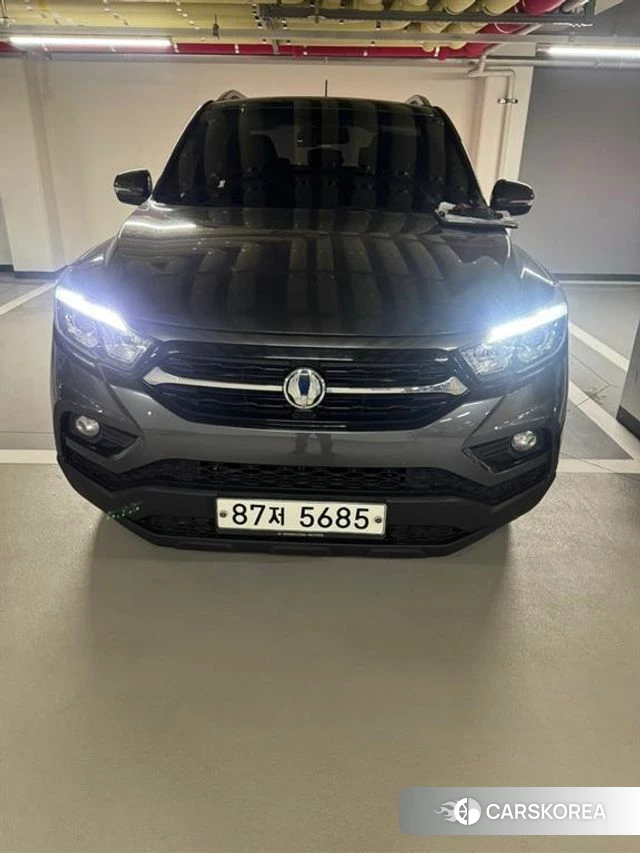 Ssangyong Rexton Sports 2019 Серый из Кореи