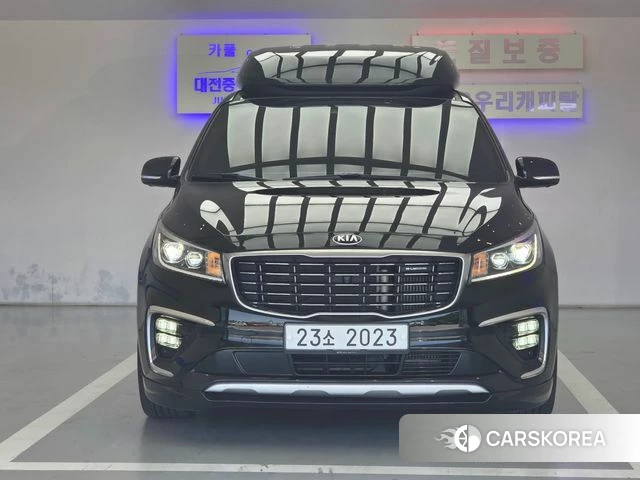 Kia The New Carnival 2018 Черный из Кореи