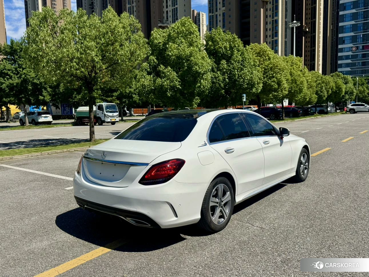 Mercedes-Benz Class C 2020 Белый из Китая