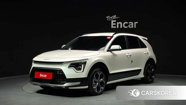 Kia Di Ol Nu Niro 2022 Белый из Кореи