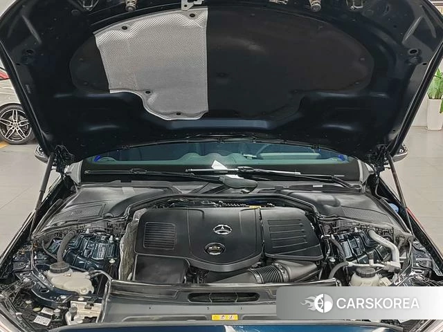Mercedes-Benz Class C 2023 Синий из Китая