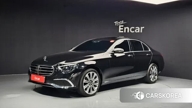 Mercedes-Benz E-Class W213 2023 Черный из Кореи