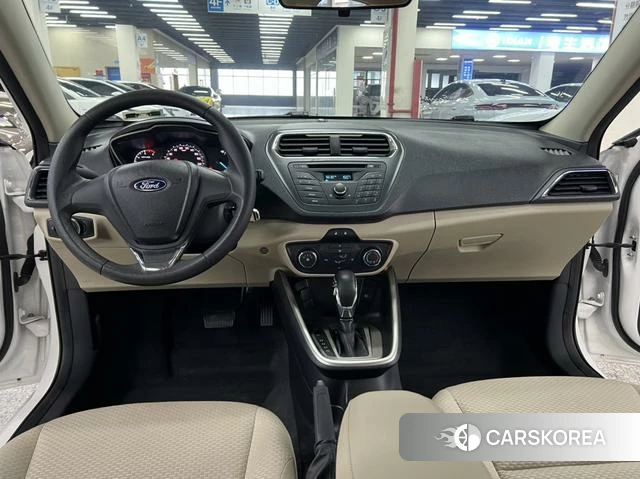 Ford Forrest 2018 Белый из Китая