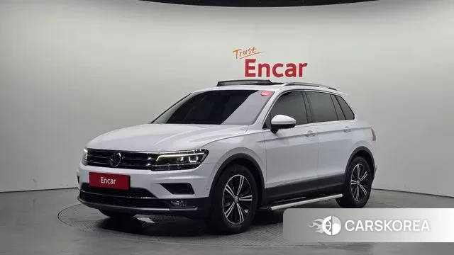 Volkswagen Tiguan second Generation 2020 Белый из Кореи
