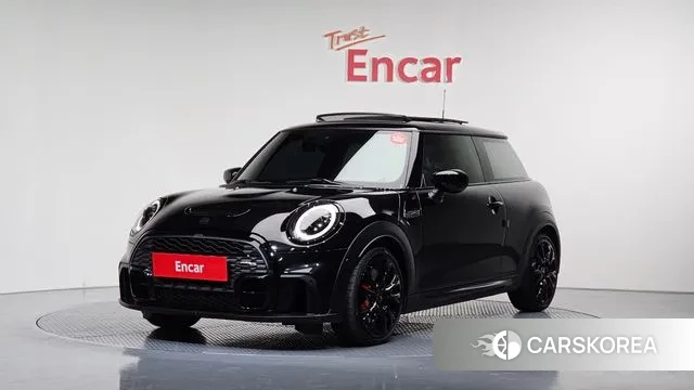 Mini Cooper S 2023 Черный из Кореи