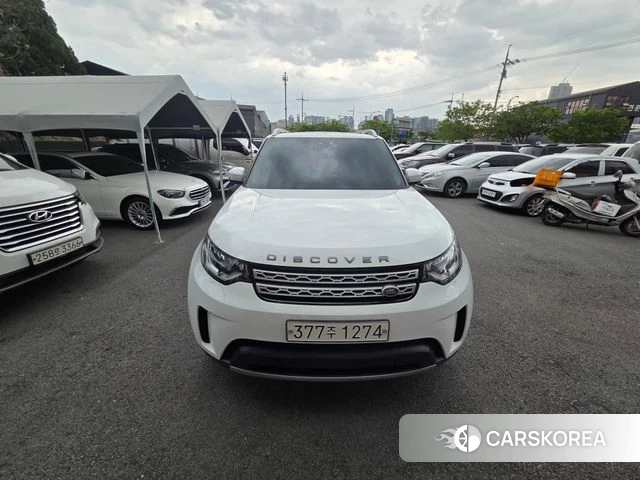 Land Rover Discovery 5 2020 Жемчужный цвет из Кореи