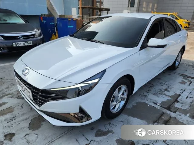Hyundai Avante (CN7) 2021 Белый из Кореи