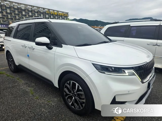 Kia Carnival 4th generation 2022 Белый из Кореи