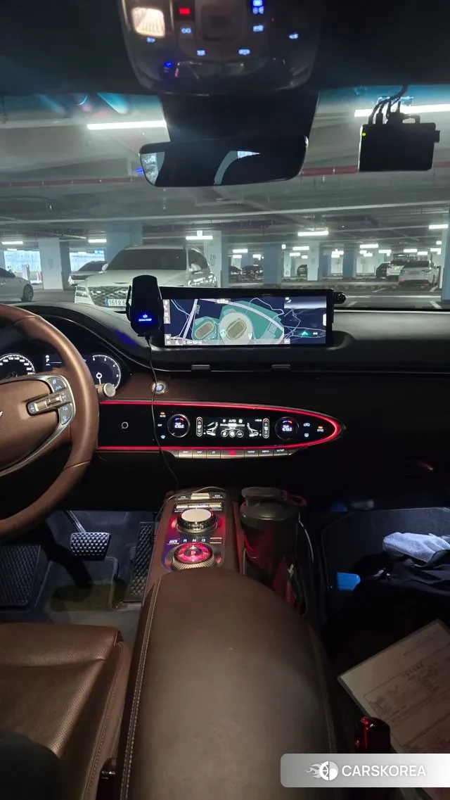 Genesis GV70 2021 Черный из Кореи