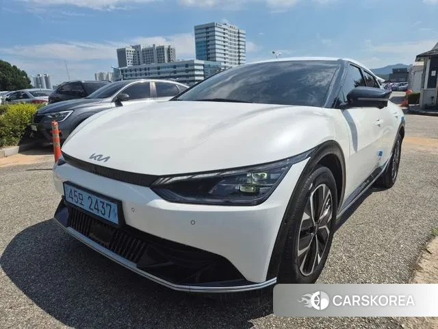 Kia EV6 2022 Белый из Кореи