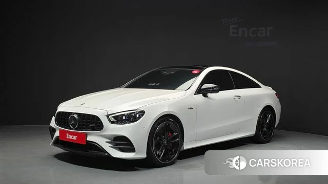 Mercedes-Benz E-Class W213 2022 Белый из Кореи