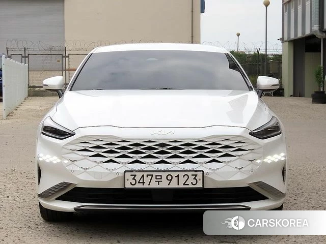 Kia K8 2022 Белый из Кореи