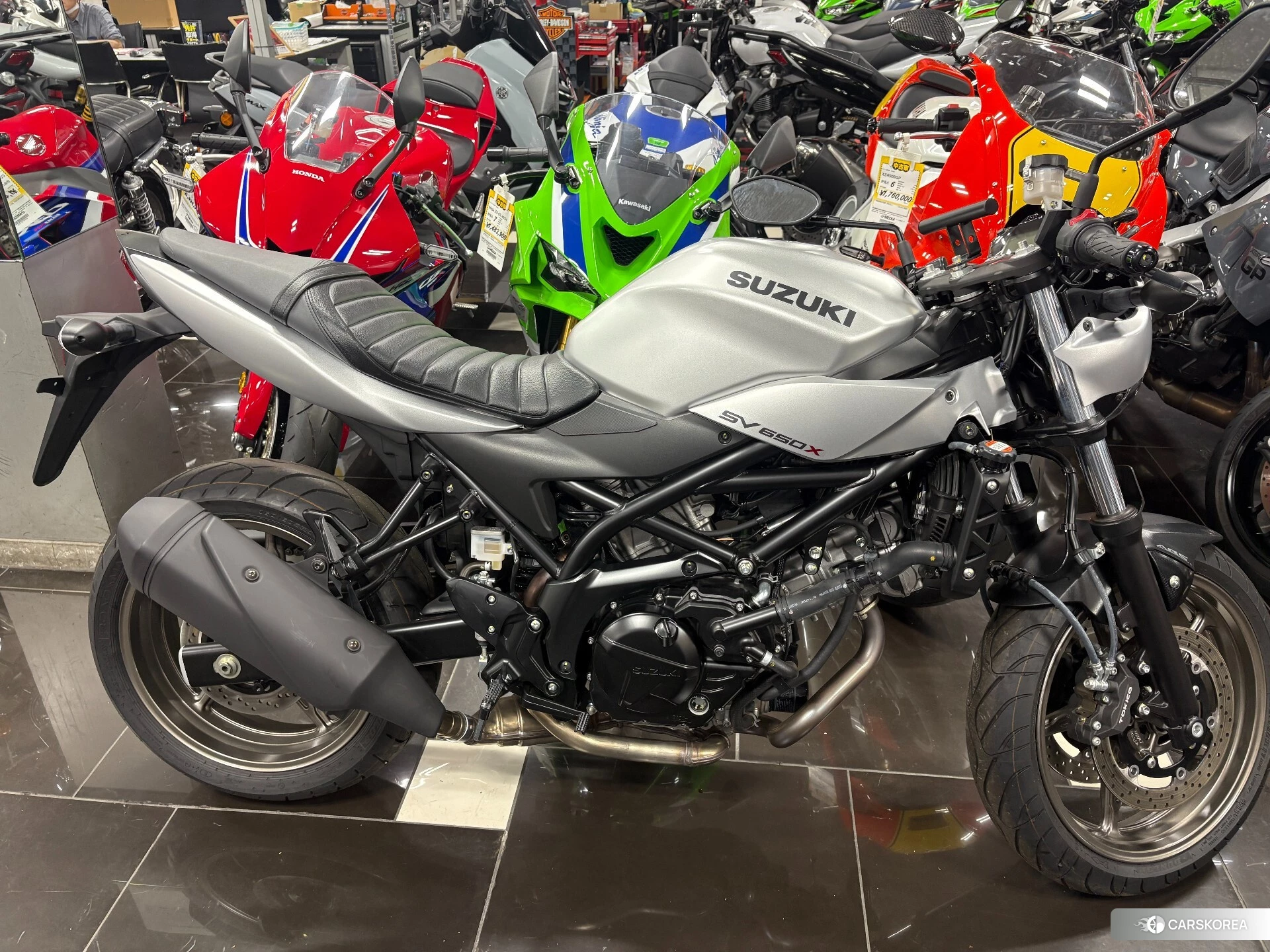 Suzuki SV650X 2023 из Японии