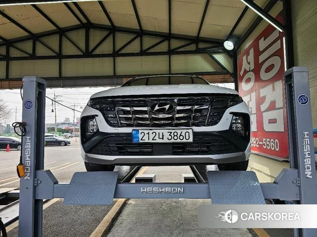 Hyundai Tucson Hybrid (NX4) 2022 Белый из Кореи