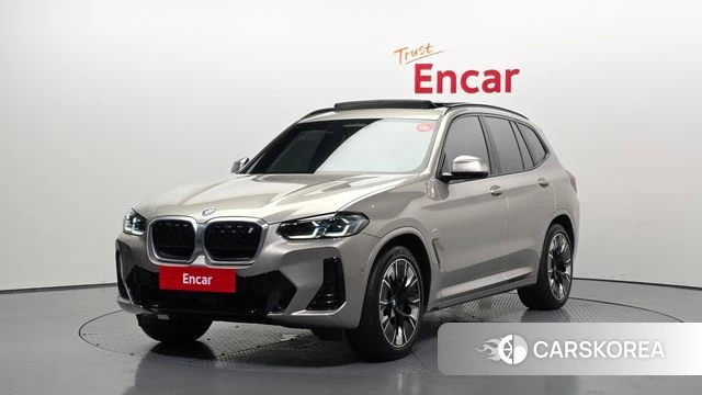 BMW iX3 2023 Серебряный из Кореи