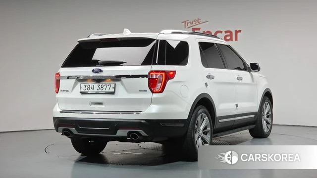 Ford Explorer 2018 Белый из Кореи