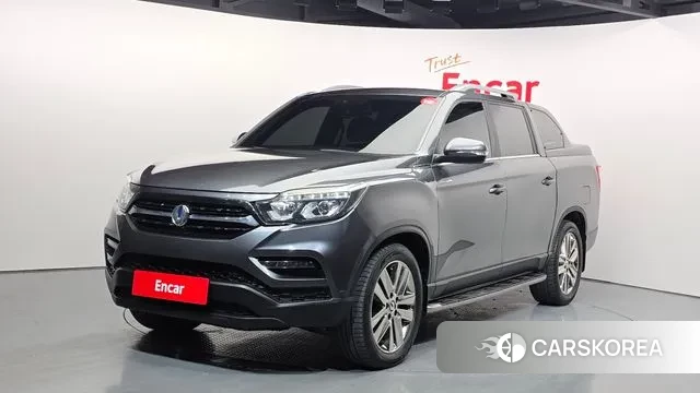 Ssangyong Rexton Sports 2021 Серый из Кореи