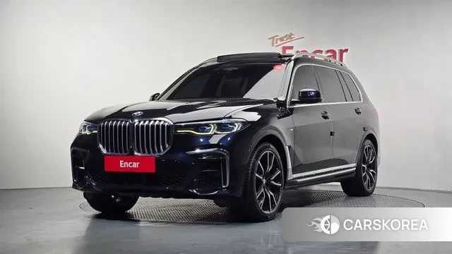 BMW X7 (G07) 2022 Черный из Кореи