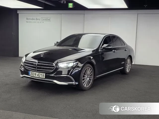 Mercedes-Benz E-Class W213 2022 Черный из Кореи