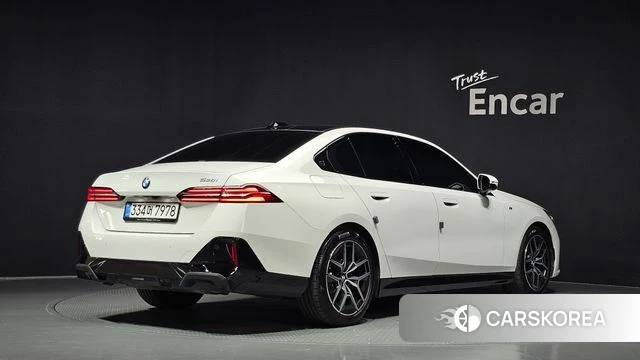 BMW 5 Series (G60) 2025 Белый из Кореи