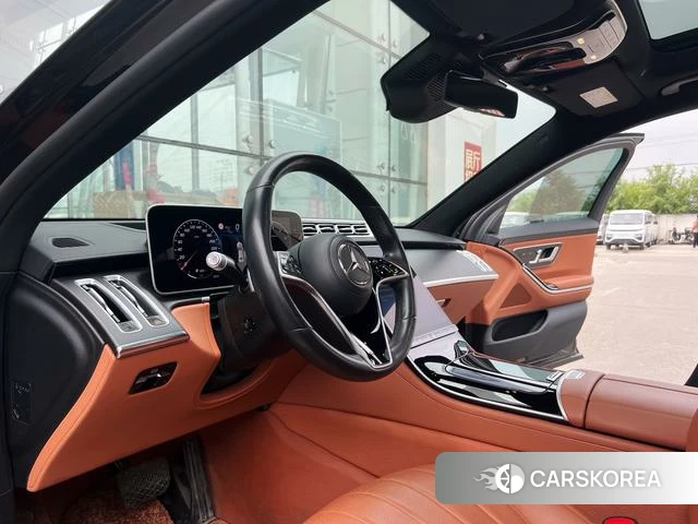 Mercedes-Benz S-class 2022 Черный из Китая