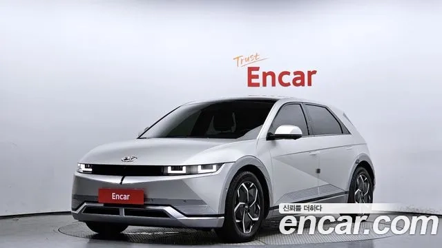 Hyundai Ionic 5 2023 Серебристо-серый из Кореи