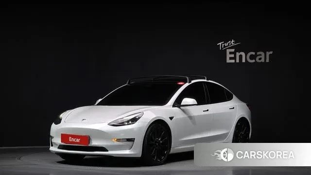 Tesla Model 3 2021 Белый из Кореи