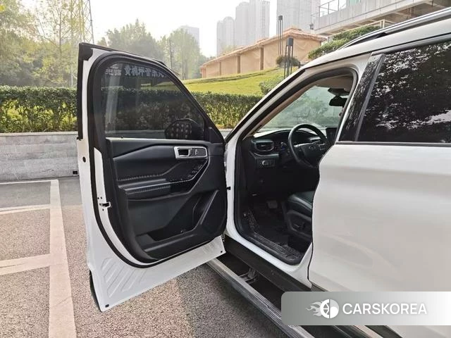 Ford Explorer 2021 Белый из Китая