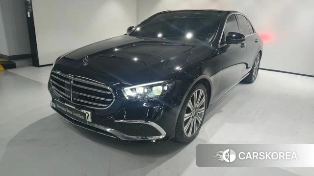 Mercedes-Benz E-Class W213 2021 Черный из Кореи