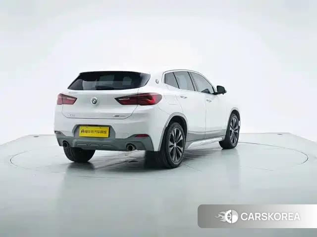 BMW X2 2022 Белый из Китая