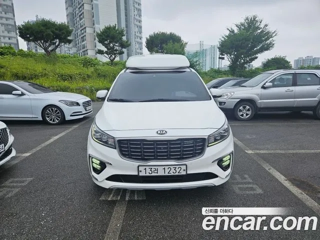 Kia The New Carnival 2018 Жемчужный цвет из Кореи